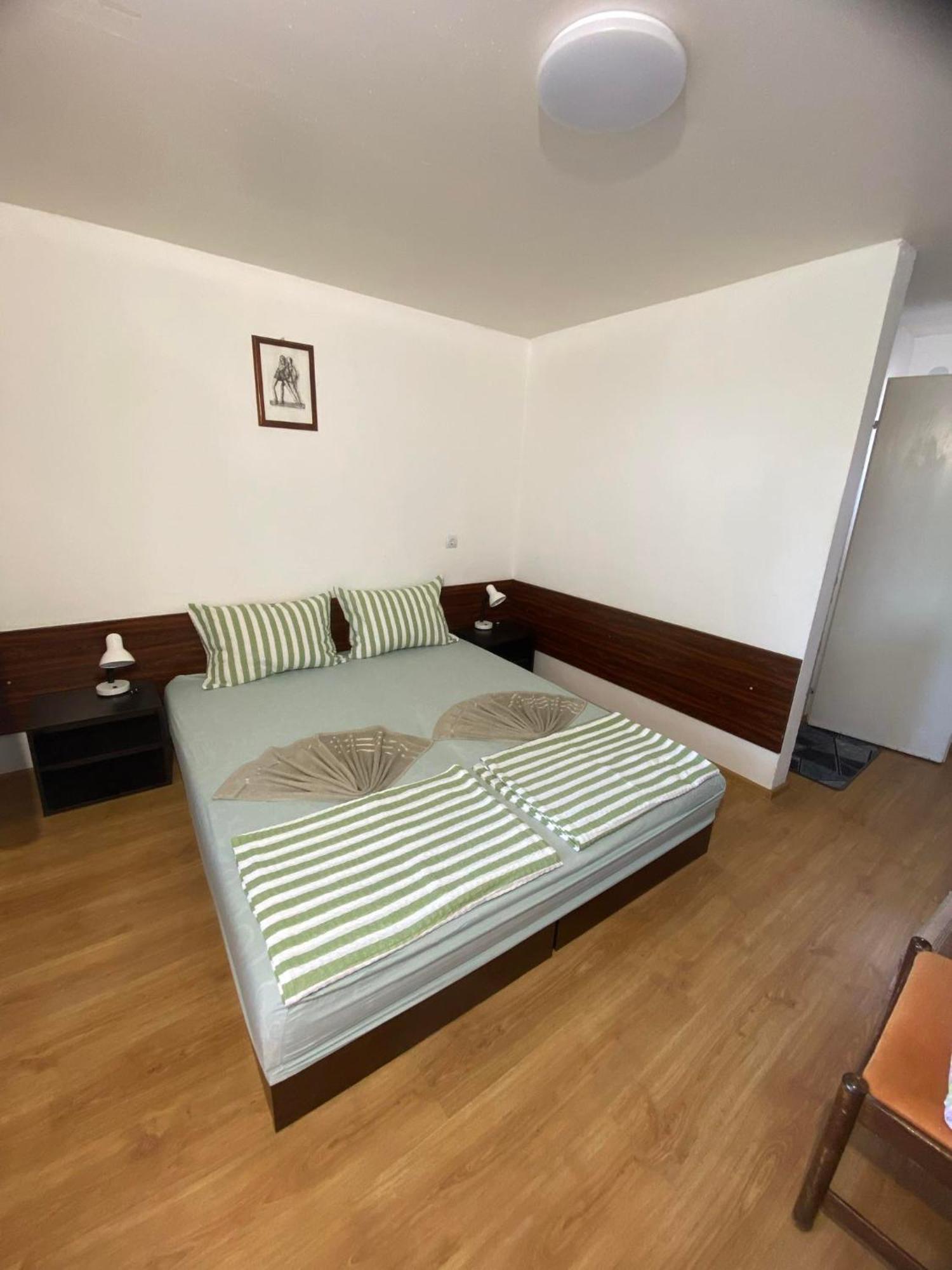 Family Hotel Julian Kranevo Εξωτερικό φωτογραφία