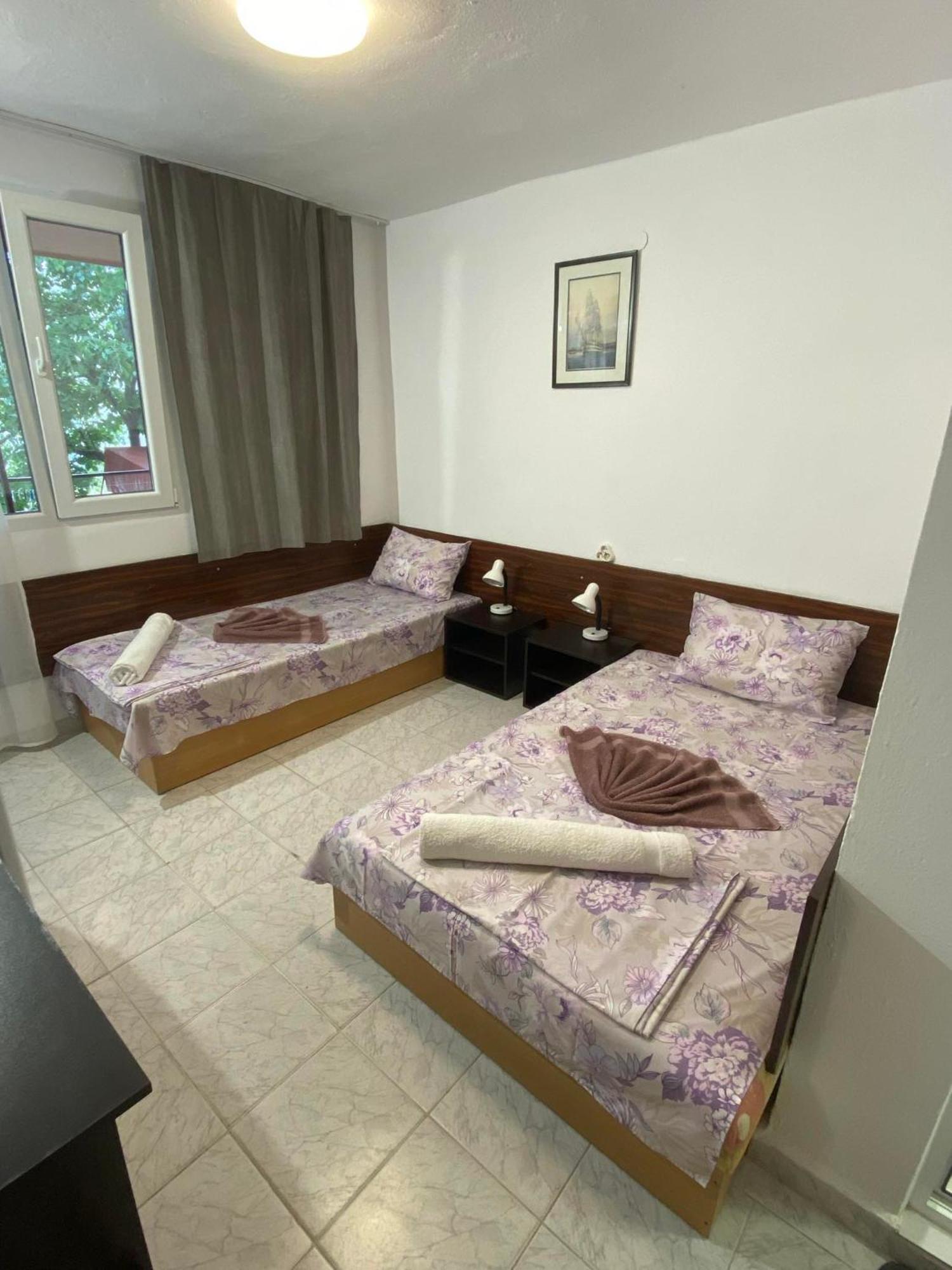 Family Hotel Julian Kranevo Εξωτερικό φωτογραφία